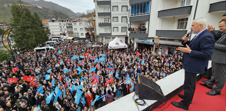 Enver Yılmaz Ulubey Meydanlarına Sığmadı 1